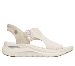 Martha Stewart: Arch Fit 2.0 - Unstoppable Glow | Skechers near me