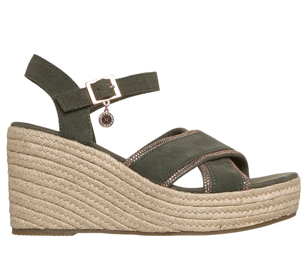 Martha Stewart: Iris - Modest Queen | Skechers online shop