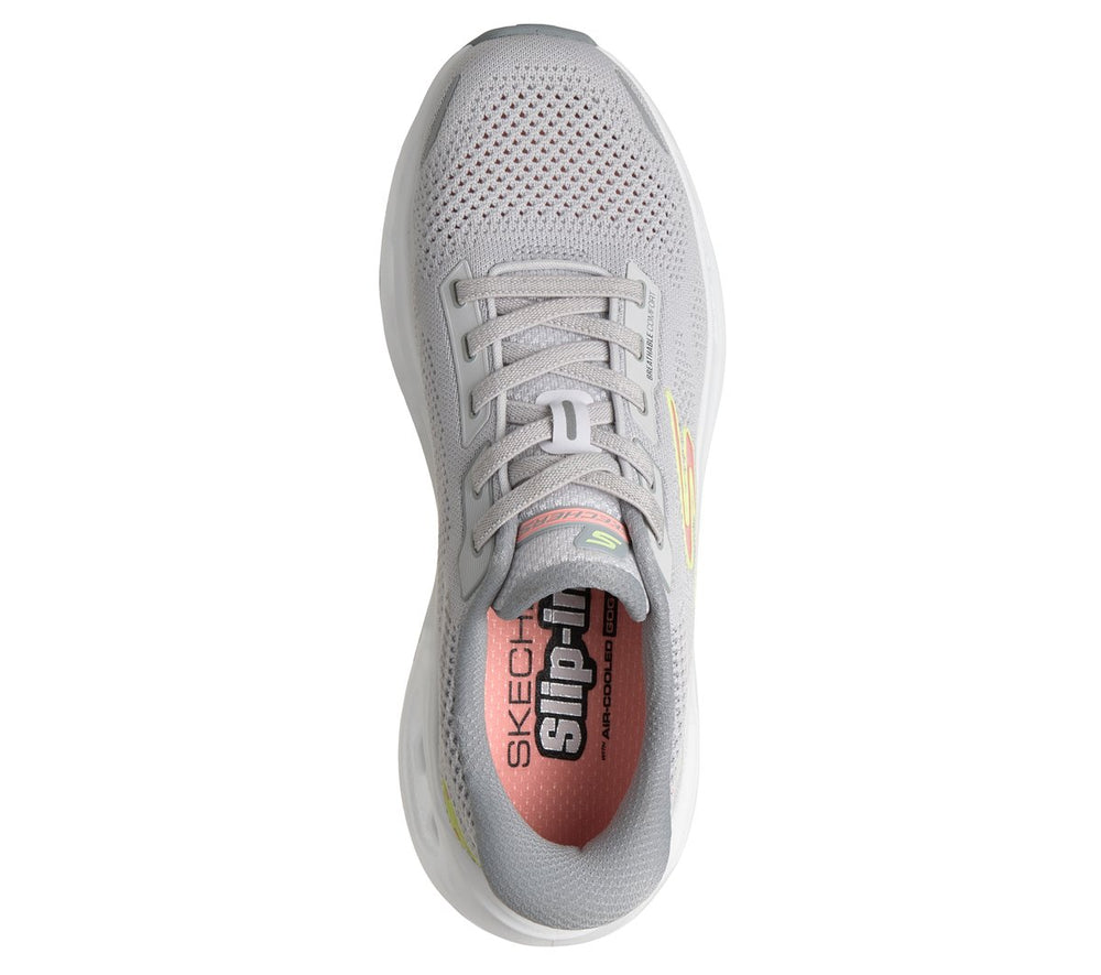 Skechers Slip-ins: Max Cushioning Glide-Step - Oaklin | Skechers online shop