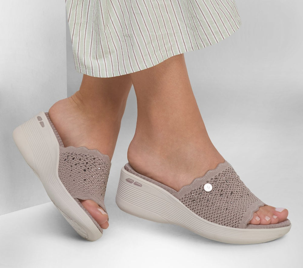 Martha Stewart: Pier-Lite - Light Essence | Skechers discount