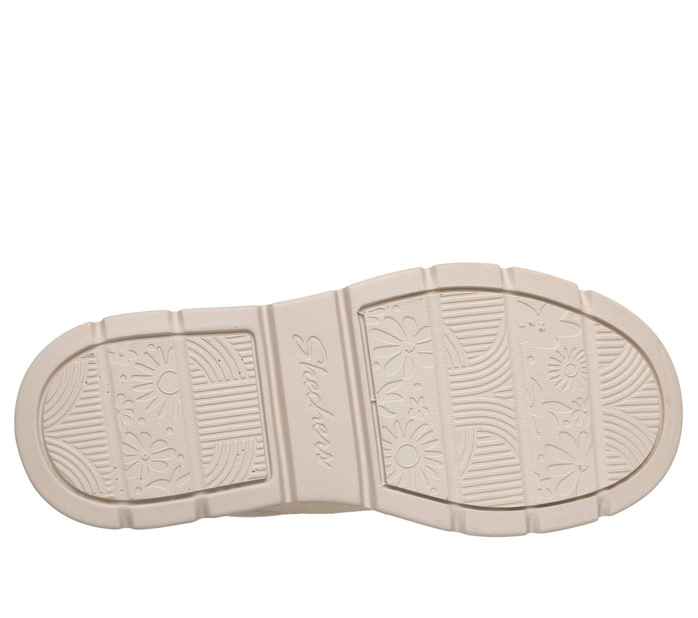 Keepsakes Cozy - Street Hiker Luv | Skechers near me