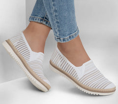 BOBS Flexpadrille LO -So Chic | Skechers on sale