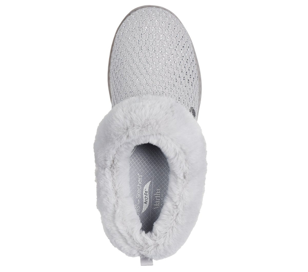 Martha Stewart: Arch Fit Keepsakes | Skechers online shop