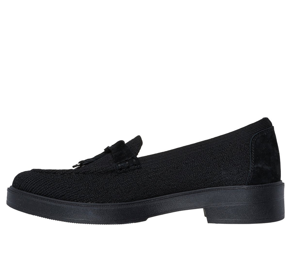 Cleo Taylor - Alluring Adventure | Skechers sale