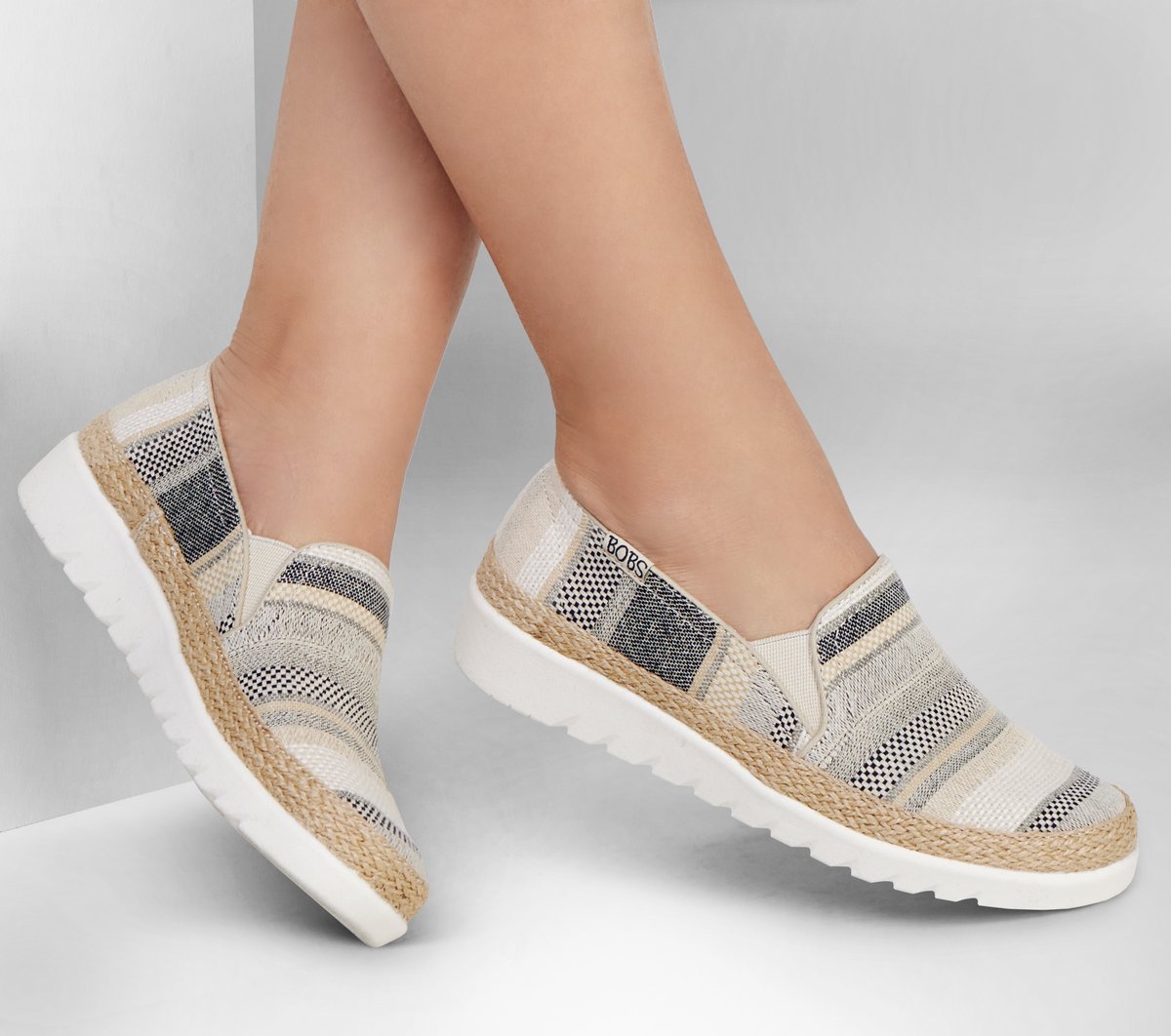 BOBS Flexpadrille HI - Serene Heights | Skechers on sale