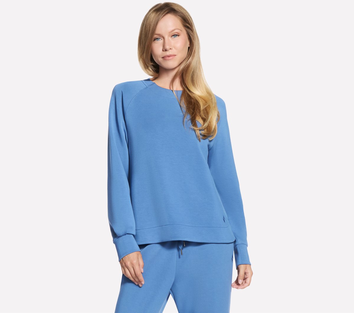 SKECHLUXE Elevate Crewneck | Skechers near me