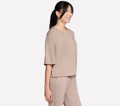 SKECHLUXE Elevate Tee | Skechers sale