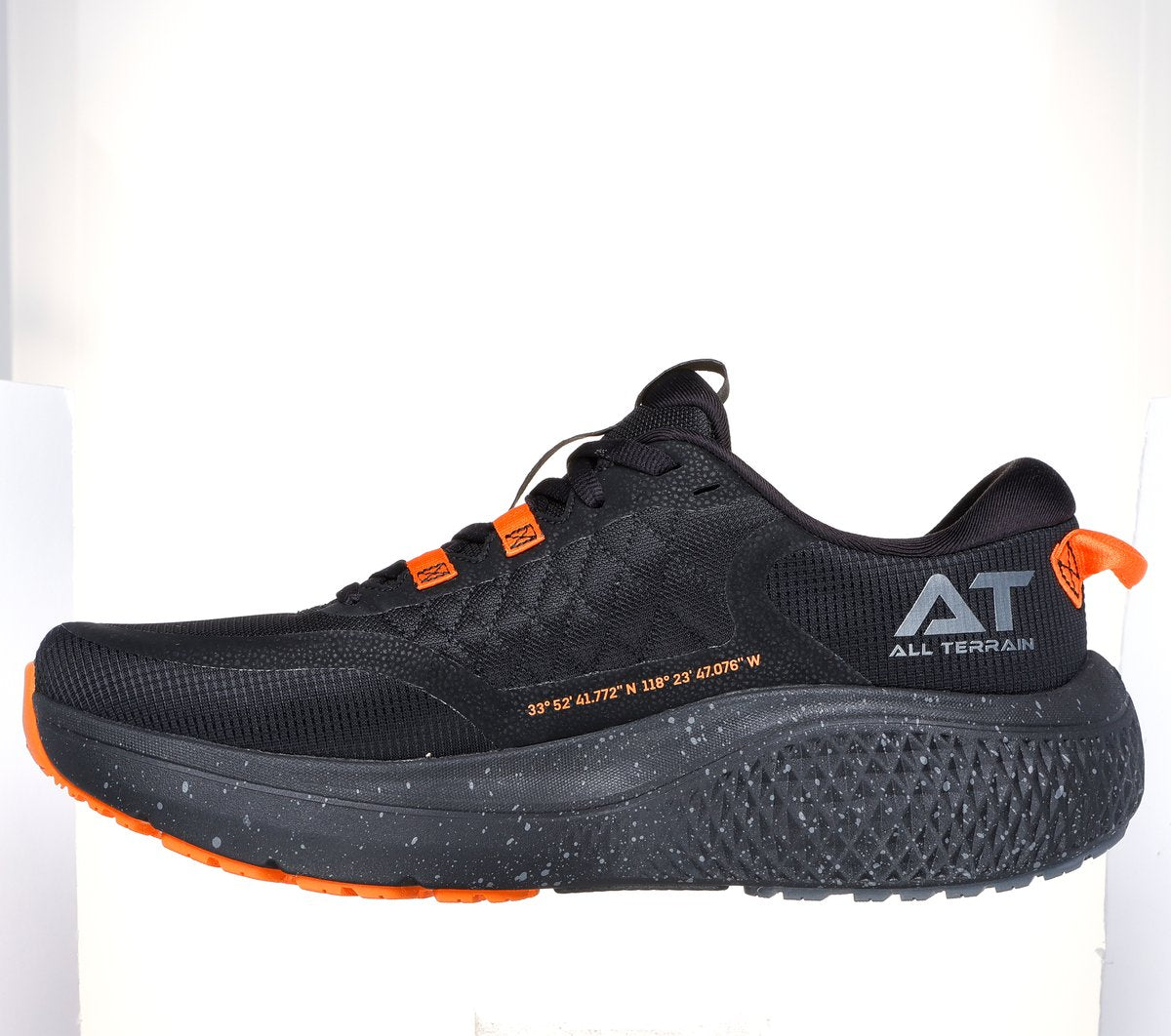 GO RUN Supersonic Max A/T | Skechers on sale