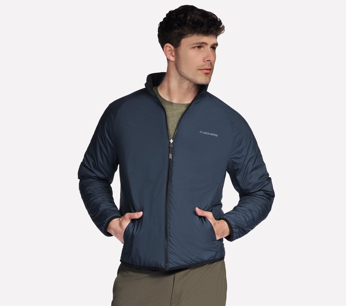 GO SHIELD Cozy Fit Altitude Reversible Jacket | Skechers online shop