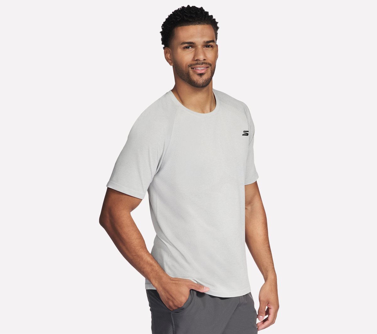 Raglan Seamless Tee | Skechers near me